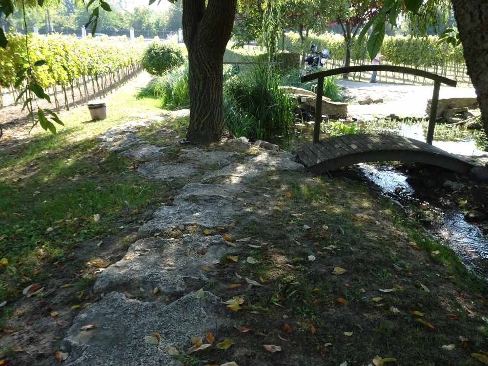 Homlokzati részlet, erkély