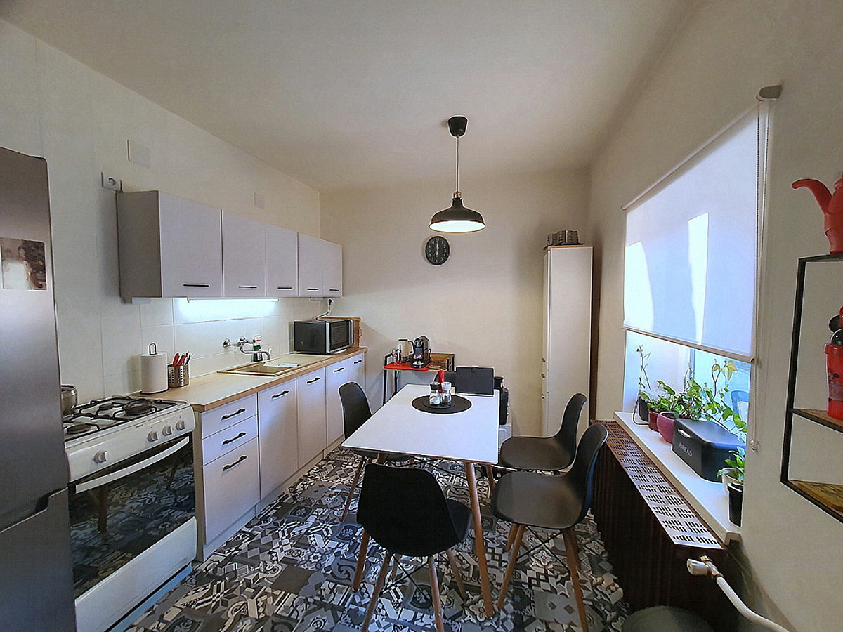 Balatonfüred – eladó ház és üzlet